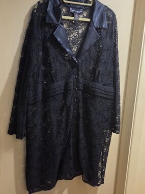 Susan Graver Navy  Long Sleeve Lace Jacket With Satin Collar P3X